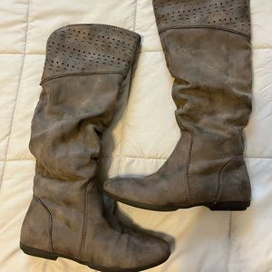Seven Dials Women’s Tall Boots Size 8